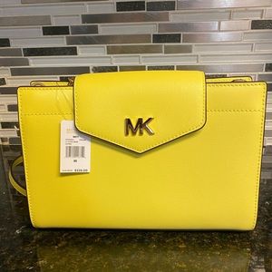 Michael Kors crossbody/clutch
